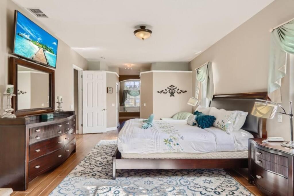 The Marvel Mansion 5Br Pool Home Near Disney World ออร์ลันโด ภายนอก รูปภาพ